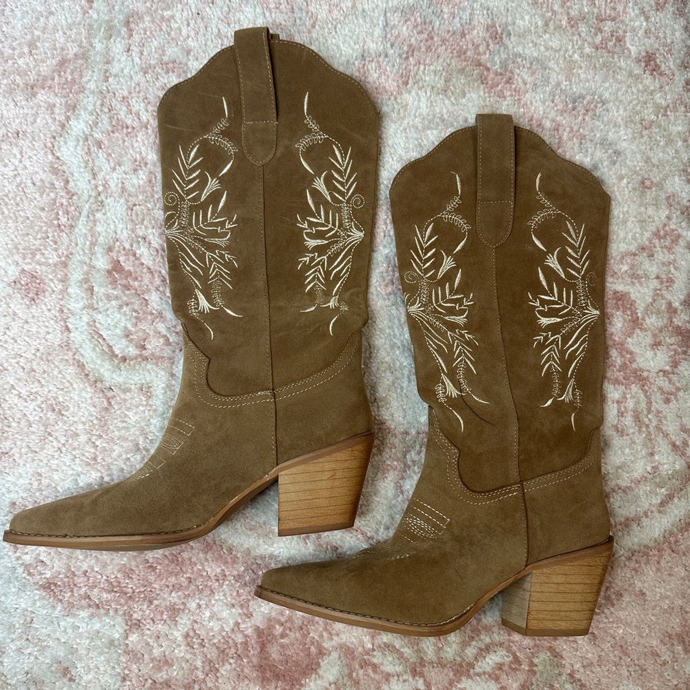 Brown Suede Western Boots
